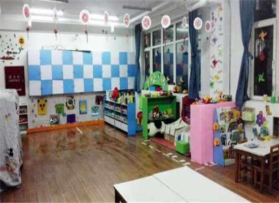 奕青华乐艺术培训加盟