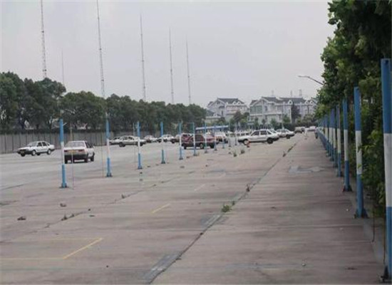 锦隆基地易驰驾校加盟