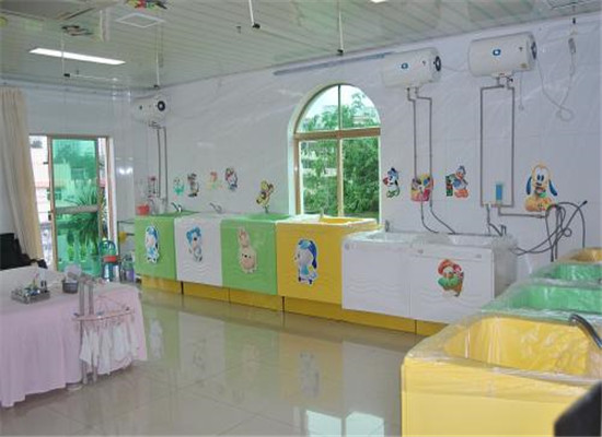 哈哈熊婴儿游泳馆加盟