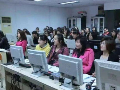 U智乐高加盟 U智乐高加盟